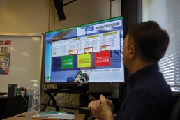 SAFETY COMMITTEE ENHANCES USMC JAPANESE WORKERS' RISK MANAGEMENT AWARENESS / 在沖米海兵隊、安全委員会で日本人基地従業員の危機管理意識高める