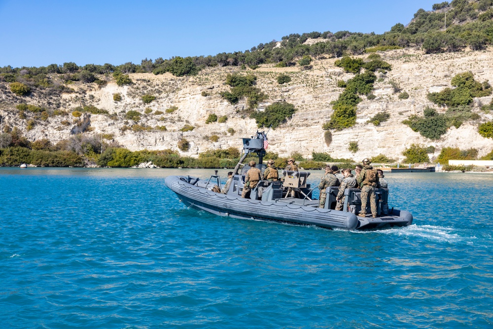 26th MEU(SOC) Conducts Boat Operations in Souda Bay