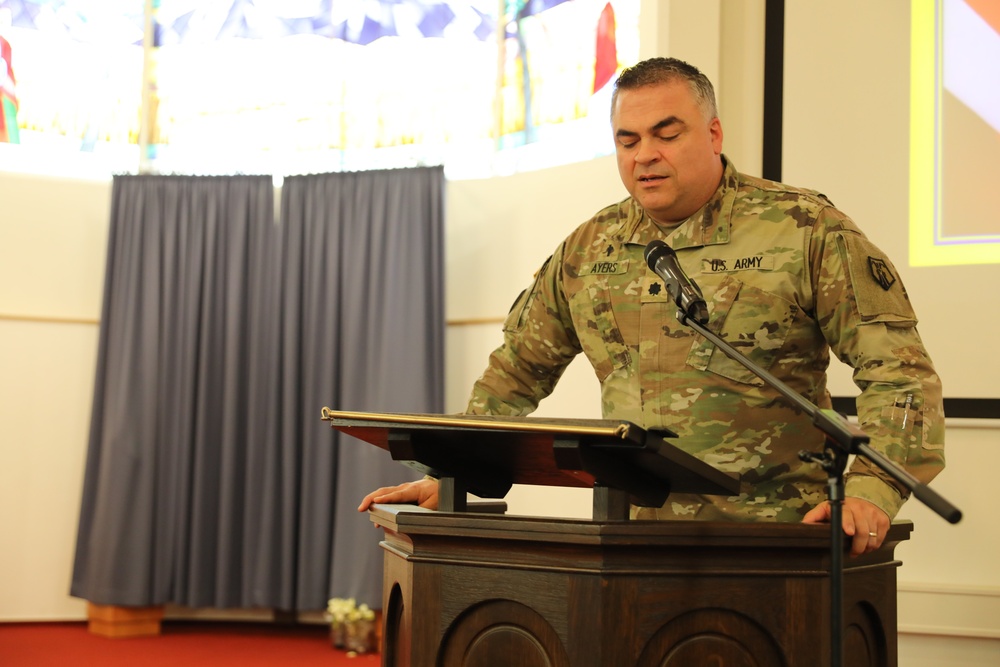 Chavez Achieves Master Leader Status