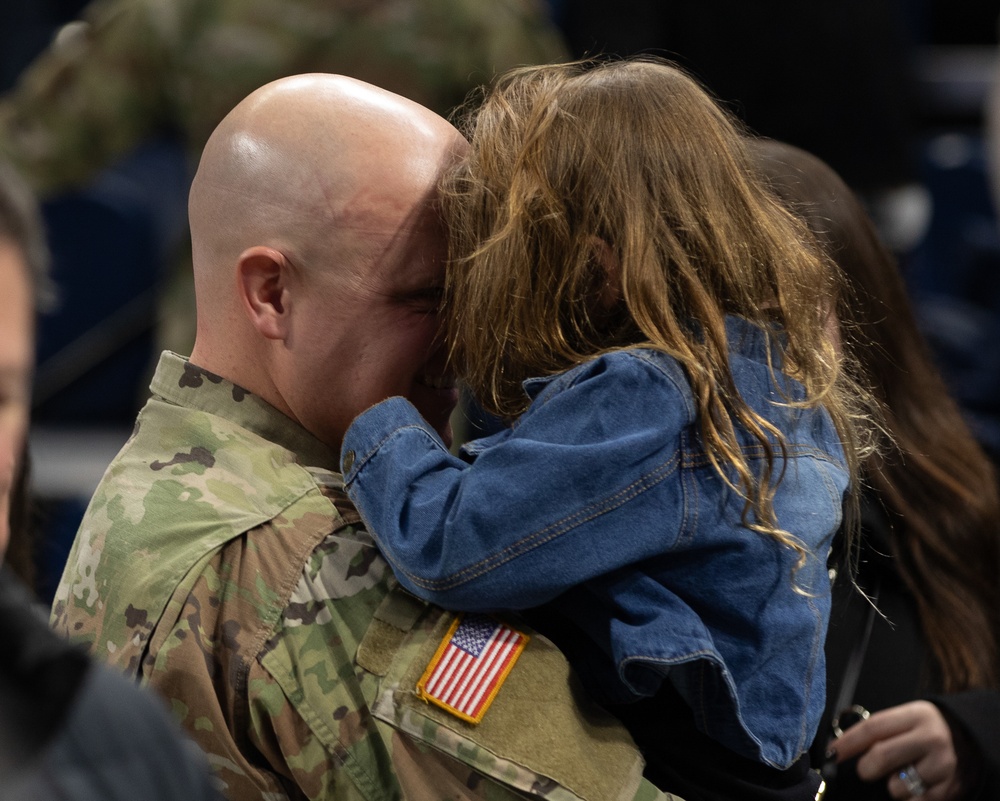 ABOUT 300 CHICAGO-BASED SOLDIERS MOBILIZE FOR MIDDLE EAST MISSION