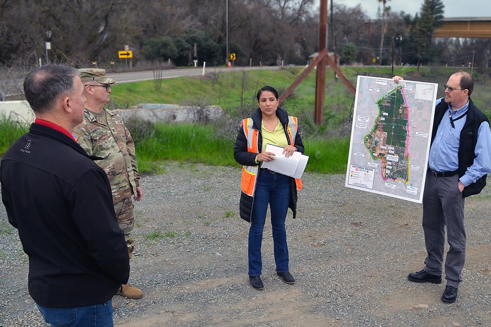 Senior executive field visit to Natomas Basin Reach A