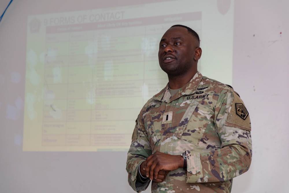 11th Cyber Battalion hosts Army Cyber leadership demonstrating training and technical capabilities-01