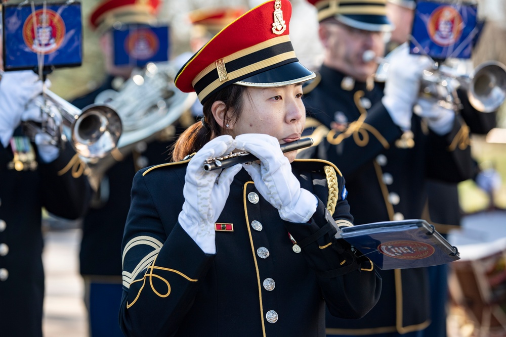 Chief of Staff of the Germany Army Lt. Gen. Alfons Mais Participates in an Army Full Honors Wreath-Laying Ceremony at the Tomb of the Unknown Soldier