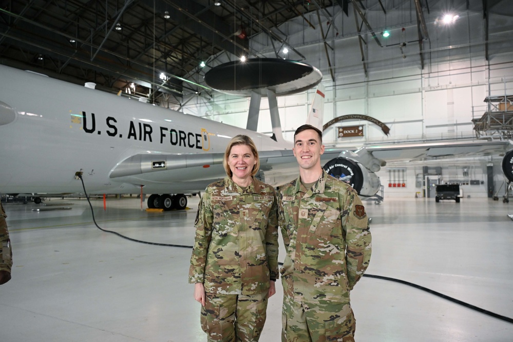 Deputy to the Chief of Air Force Reserve visits Tinker AFB Reservists