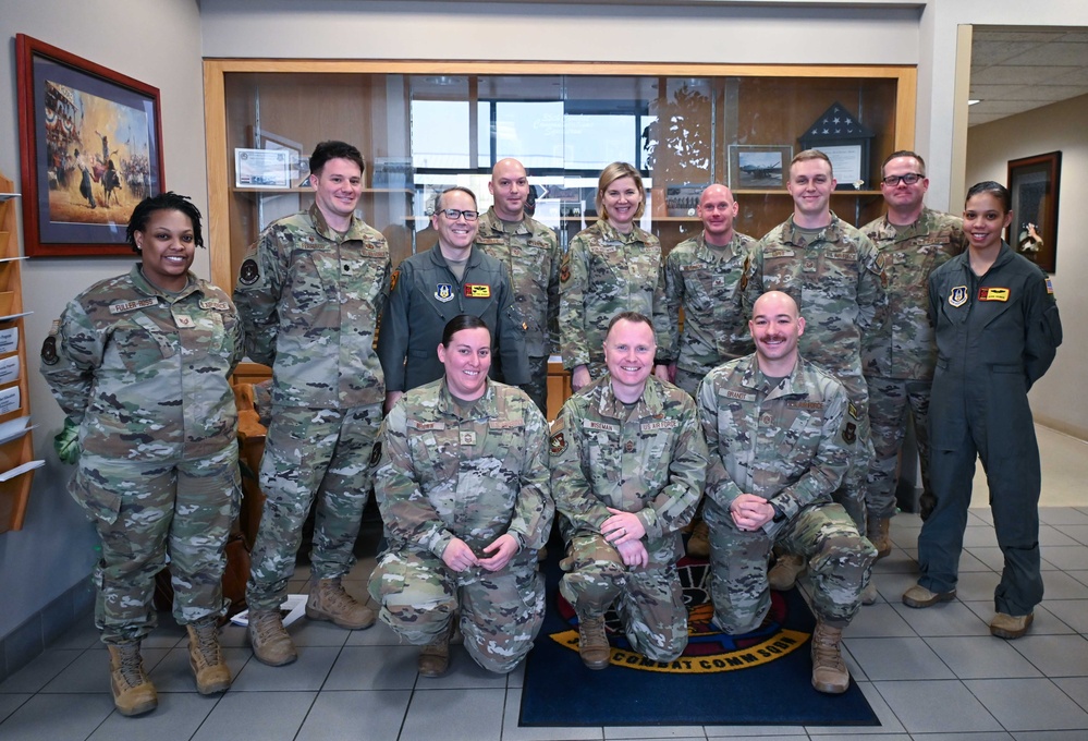 Deputy to the Chief of Air Force Reserve visits Tinker AFB Reservists