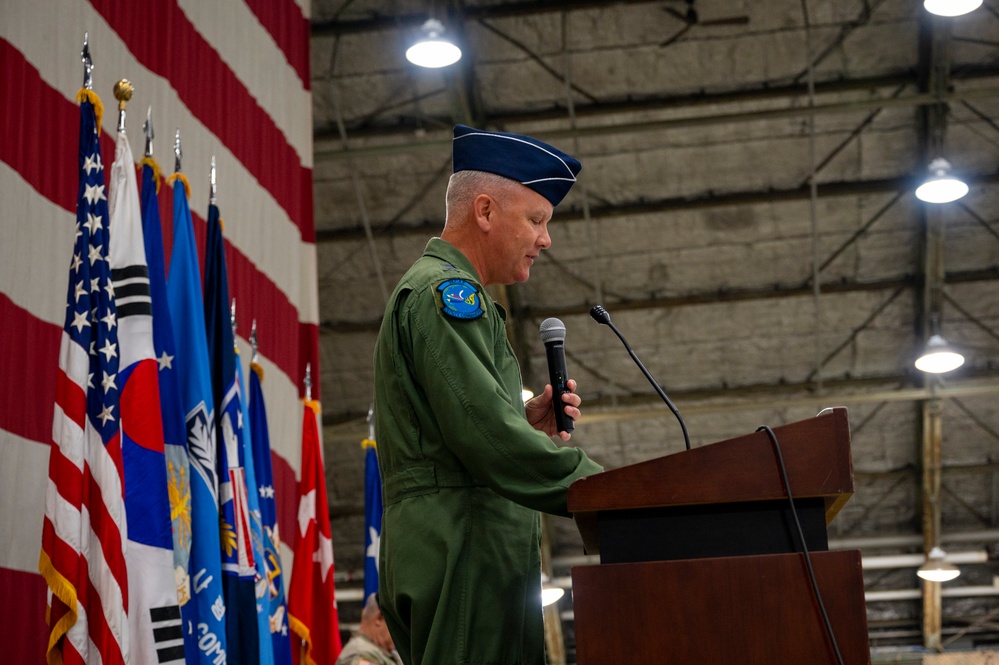 Iverson continues “legacy of excellence” as new 7th AF commander