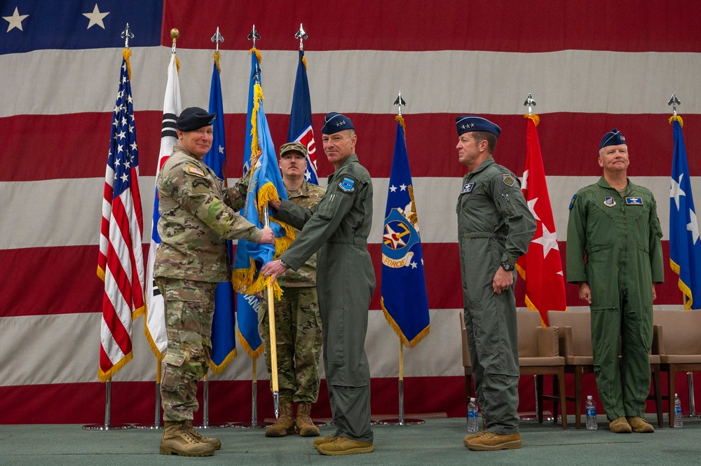 Iverson continues “legacy of excellence” as new 7th AF commander