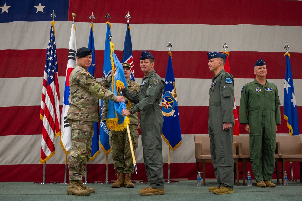 Iverson continues “legacy of excellence” as new 7th AF commander