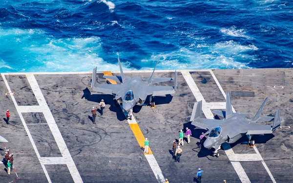 Carl Vinson/Theodore Roosevelt Strike Groups, JMSDF Conduct Multi-Large Deck Event