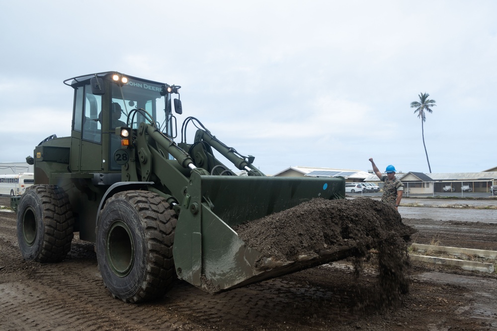 MWSS-174 repairs Hangar 101 parking lot