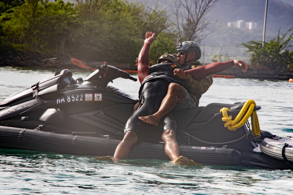 Waterman Wisdom: Instructors teach Special Forces Essential MRV Skill Sets at MCBH