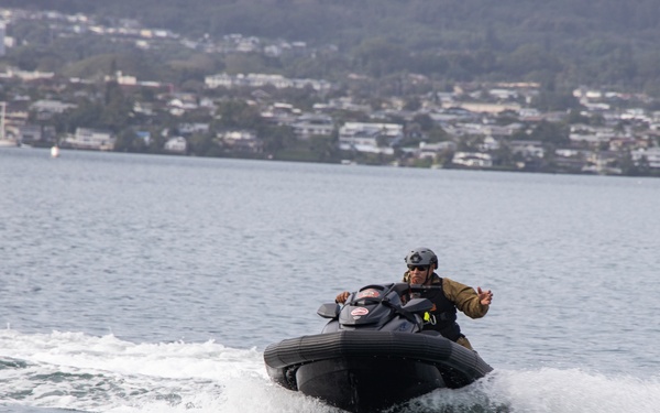 Waterman Wisdom: Instructors teach Special Forces Essential MRV Skill Sets at MCBH