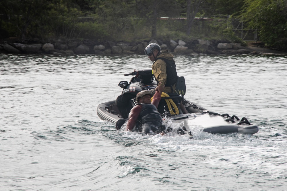 Waterman Wisdom: Instructors teach Special Forces Essential MRV Skill Sets at MCBH