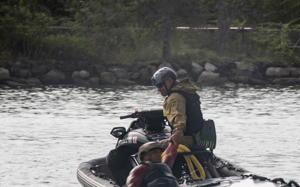 Waterman Wisdom: Instructors teach Special Forces Essential MRV Skill Sets at MCBH