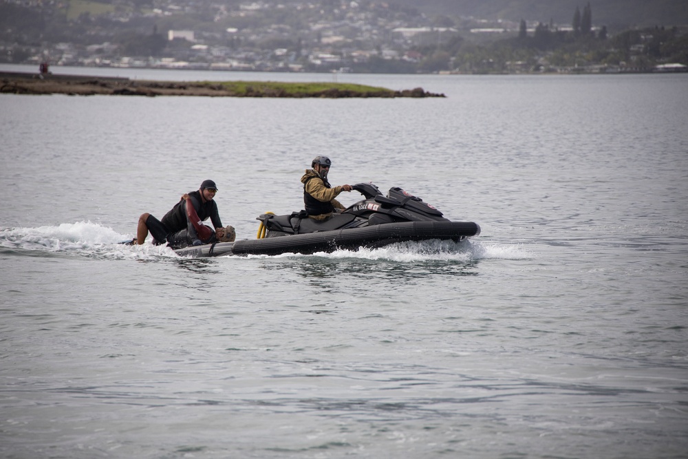 Waterman Wisdom: Instructors teach Special Forces Essential MRV Skill Sets at MCBH