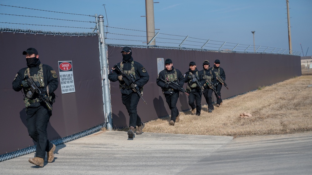 Clear, capture, defend: Kunsan Defenders integrate ROK special forces into base defense mission