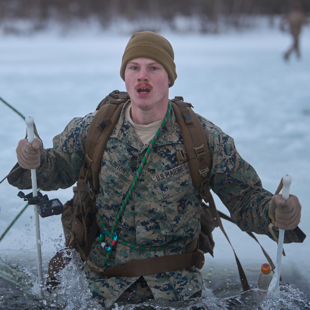 DVIDS Images U S Marine Prepares For Arctic Warfare In NATO S   1000w Q95 