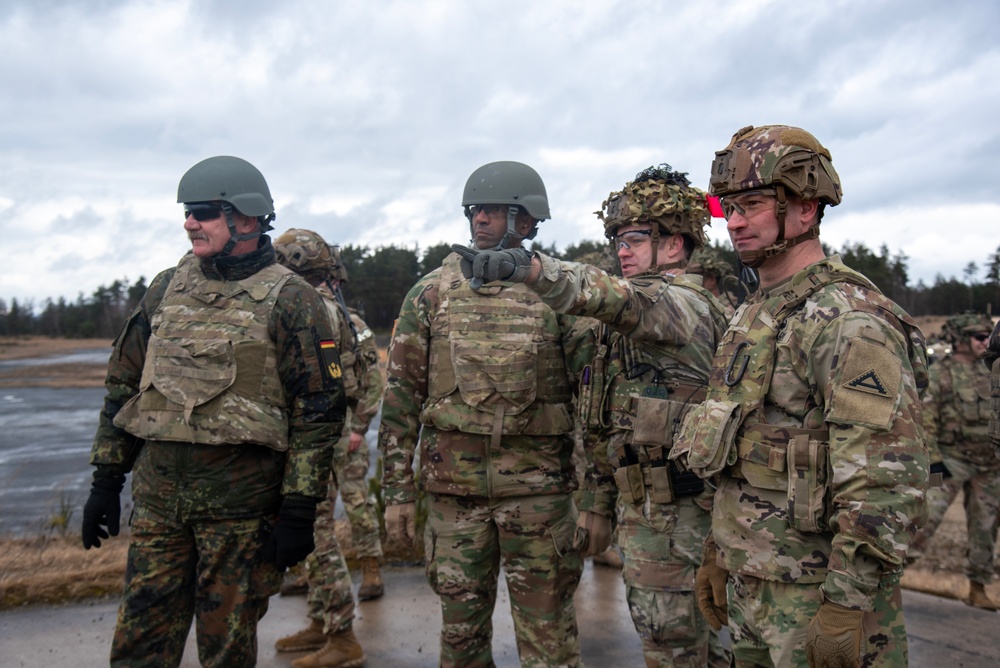 Gen. Brito Visits Grafenwoehr Training Area