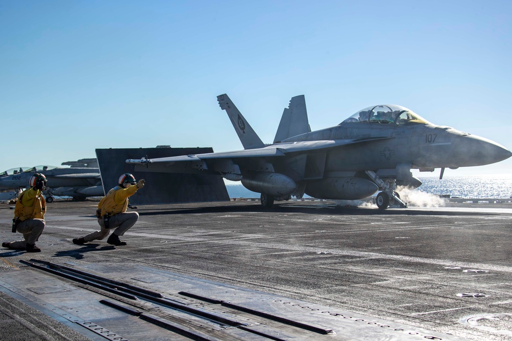 Abraham Lincoln conducts flight operations