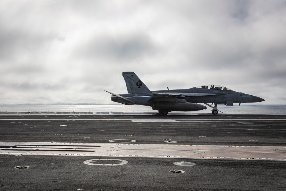 Abraham Lincoln conducts flight operations