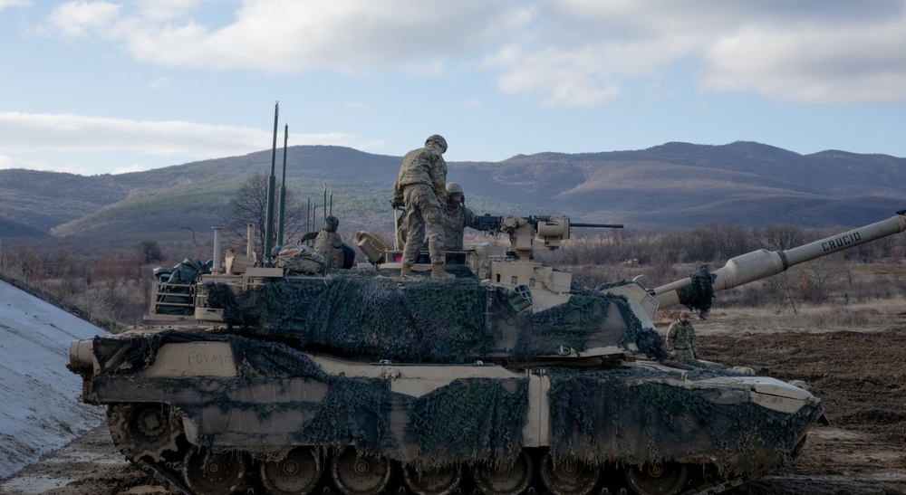 1st Battalion, 6th Infantry Regiment conducts M1M2 Gunnery Tables