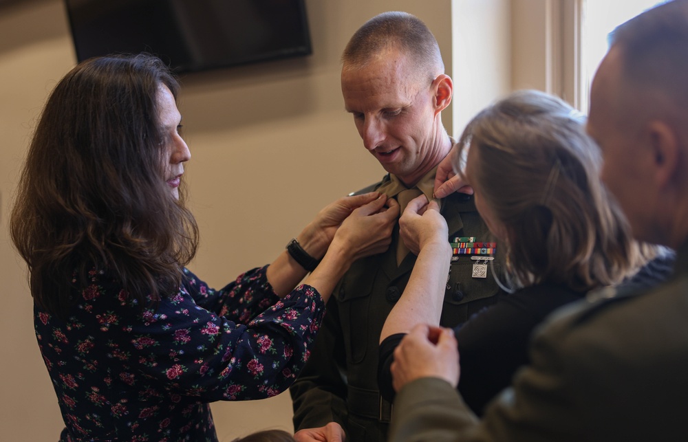 Marine Corps Band members pinned to Warrant Officer during ceremony