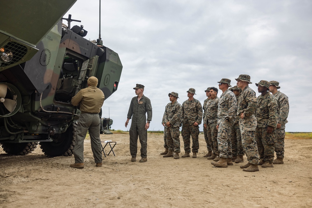 15th MEU Marines Train on ACV Safety