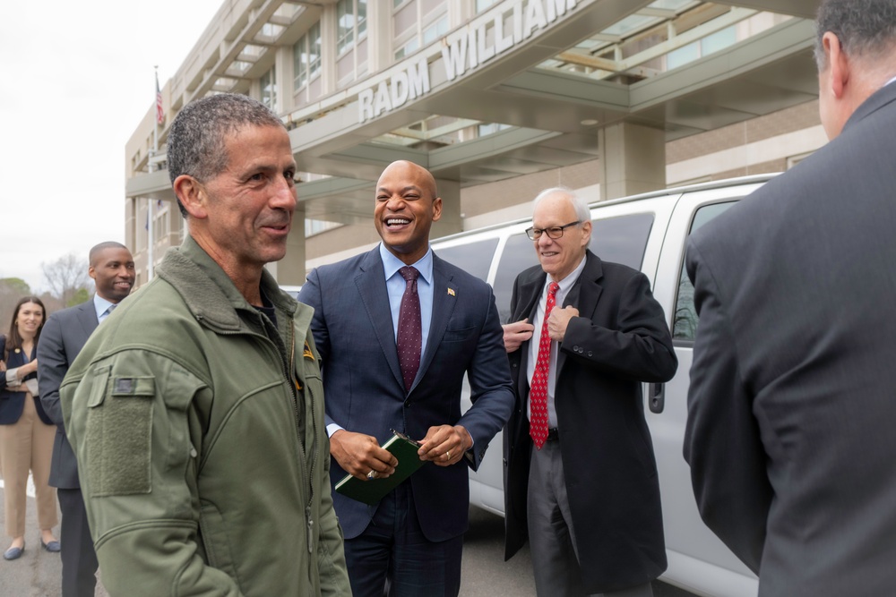 Maryland Governor Moore and U.S. Representative Hoyer visit Navy's largest warfare center