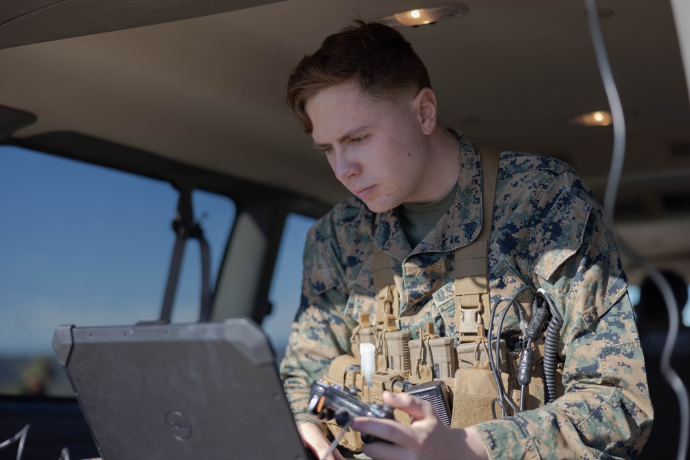 U.S. Marines conduct sUAS, mortars integration training