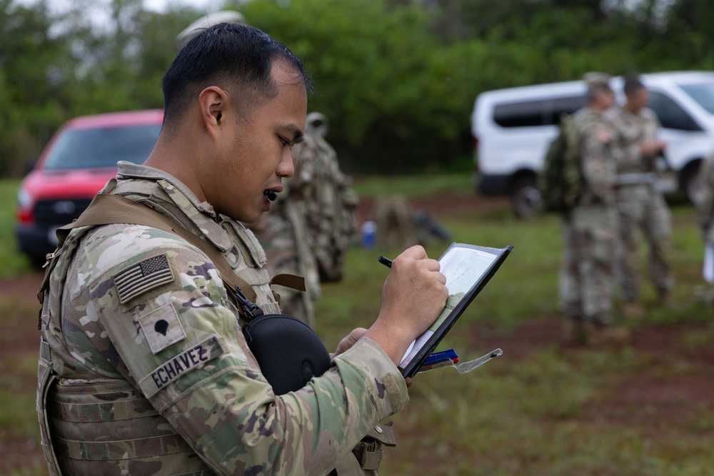 25ID, 8th TSC, 11th Airborne UMTs conduct FTX
