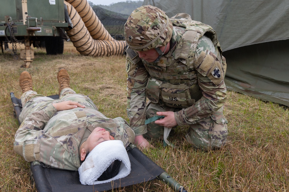 25ID, 8th TSC, 11th Airborne UMTs conduct FTX