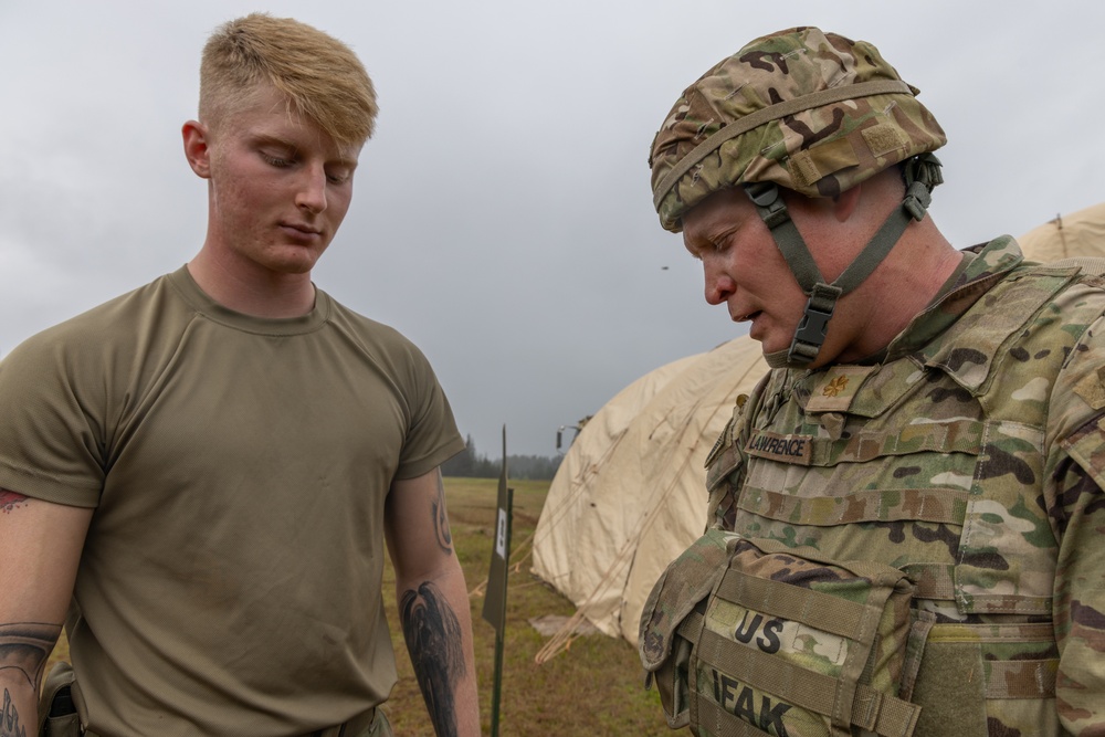 25ID, 8th TSC, 11th Airborne UMTs conduct FTX