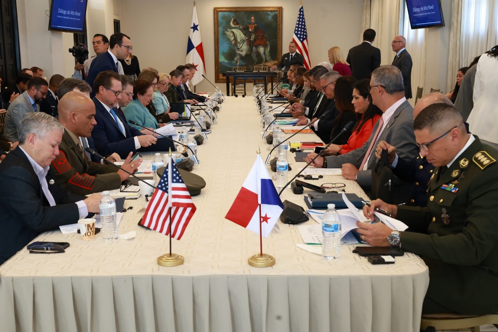 Gen. Richardson Visits Panama for High-Level Security Dialogue, Visits Darién