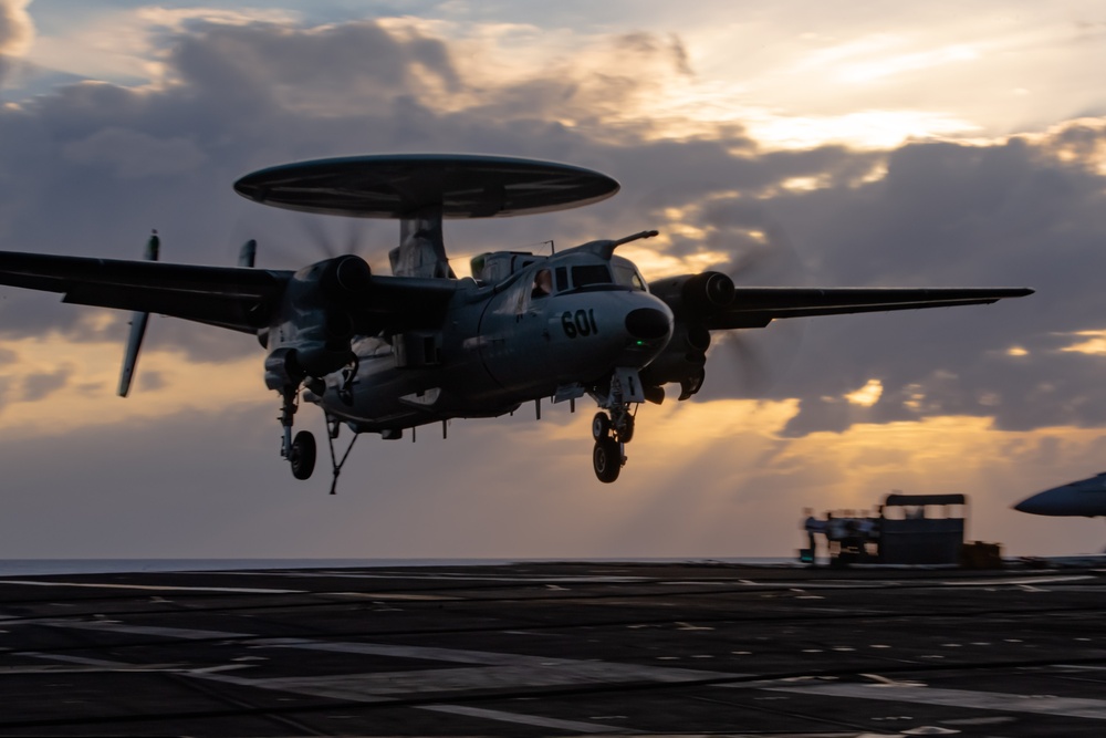 DVIDS - Images - TR Flight Ops at Sunset [Image 4 of 16]