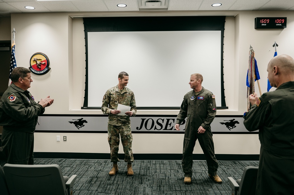 Master Sgt. Travis Taylor promotes to Senior Master Sgt.