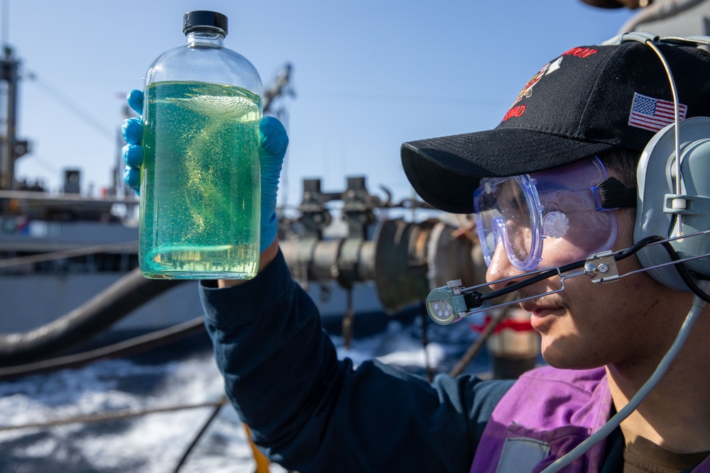 USS Laboon Conducts Replenishment-at-Sea with USNS Kanawha in the Red Sea