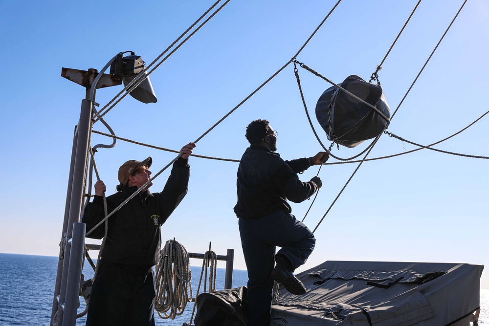 USS Carter Hall (LSD 50) Conducts Vertical Replenishment, Feb. 4, 2024