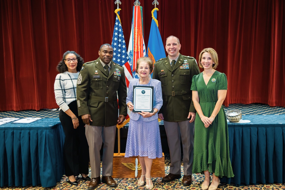 Selfless community leaders recognized during Fort Novosel’s Quarterly Volunteer ceremony