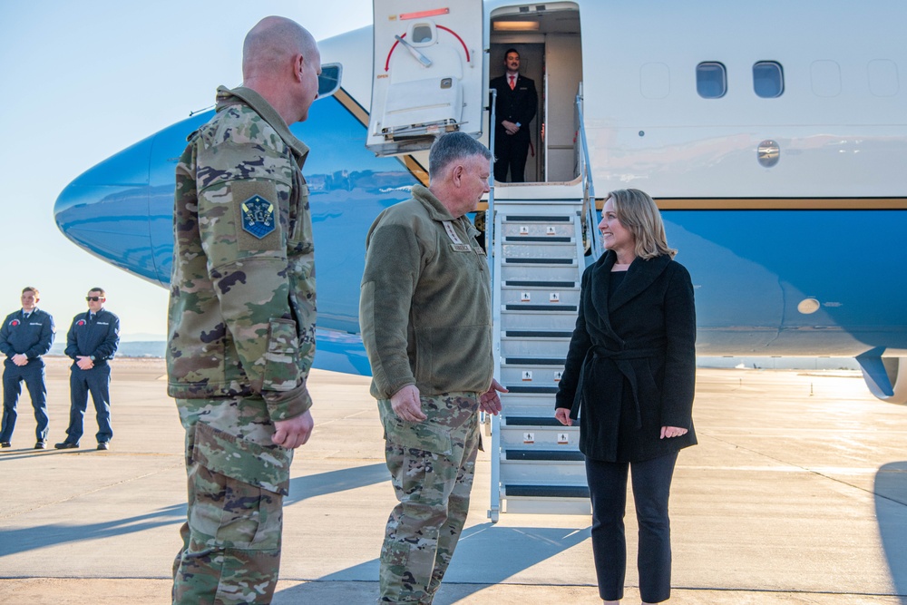 DSD Hicks Arrives at Peterson SFB for NORAD Change of Command Ceremony