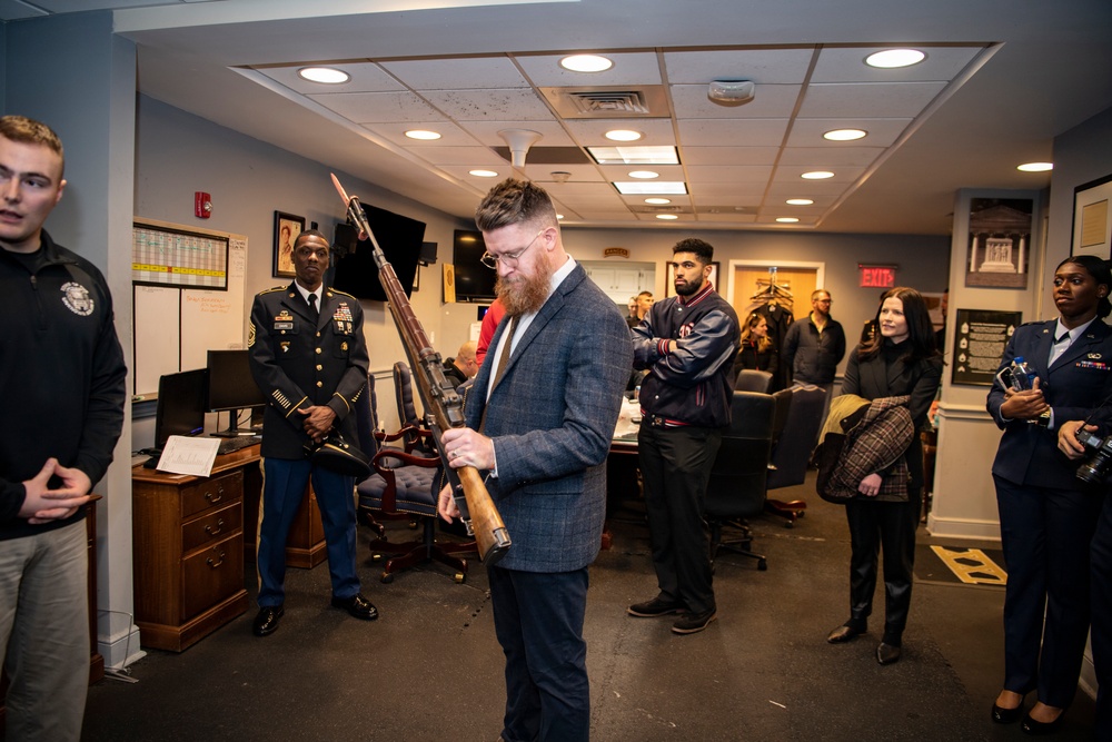 Members of the Washington Nationals Visit Arlington National Cemetery