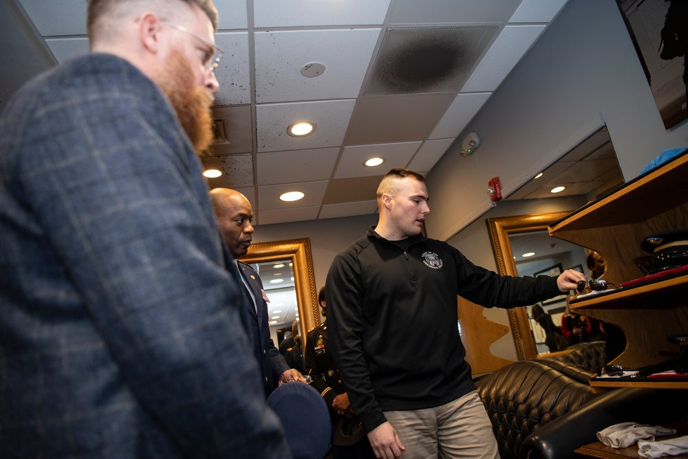 Members of the Washington Nationals Visit Arlington National Cemetery