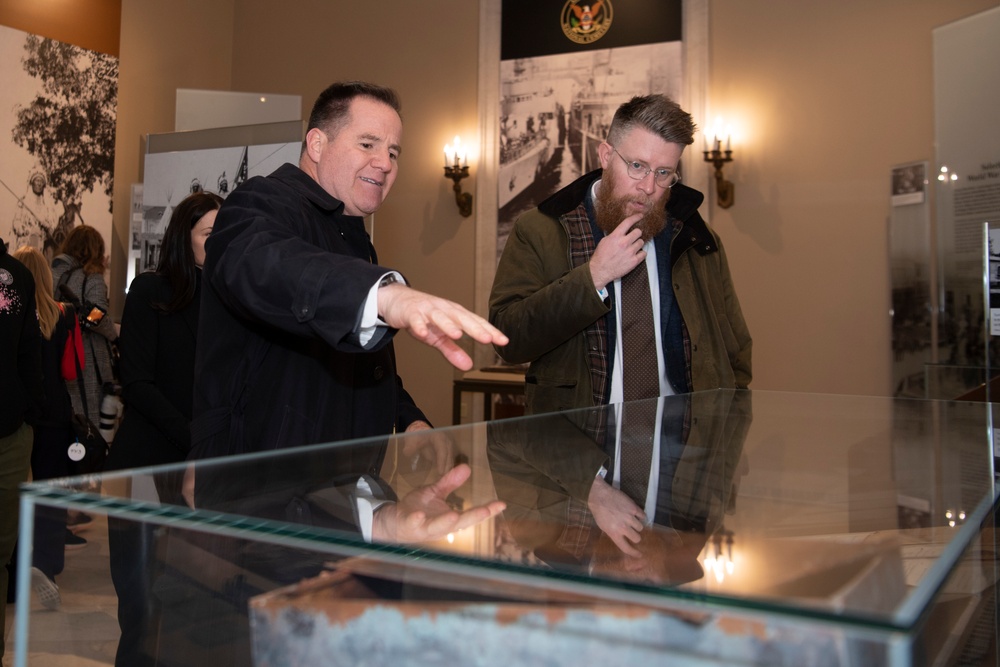 Members of the Washington Nationals Visit Arlington National Cemetery