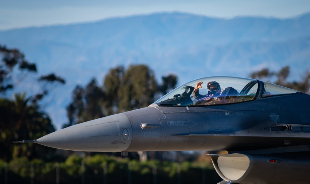 Naval Base Ventura County Hosts Air Force Squadrons During Bamboo Eagle Exercise