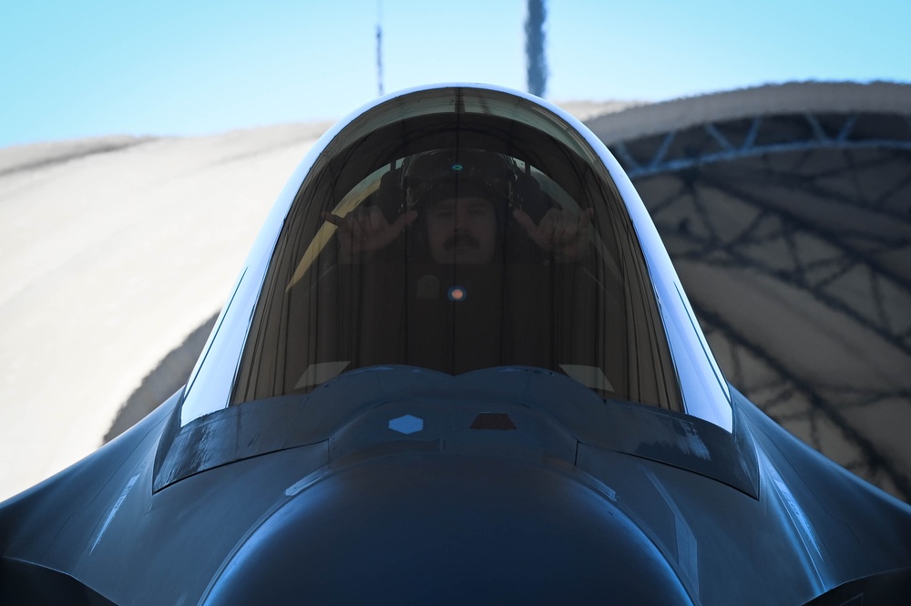 60th FS leaves for Savannah to conduct off-site training