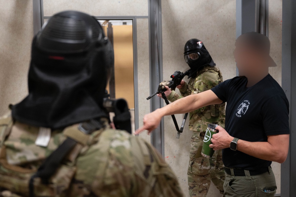 310th and 710th Security Forces learn threat elimination tactics from local SWAT, former Army Ranger