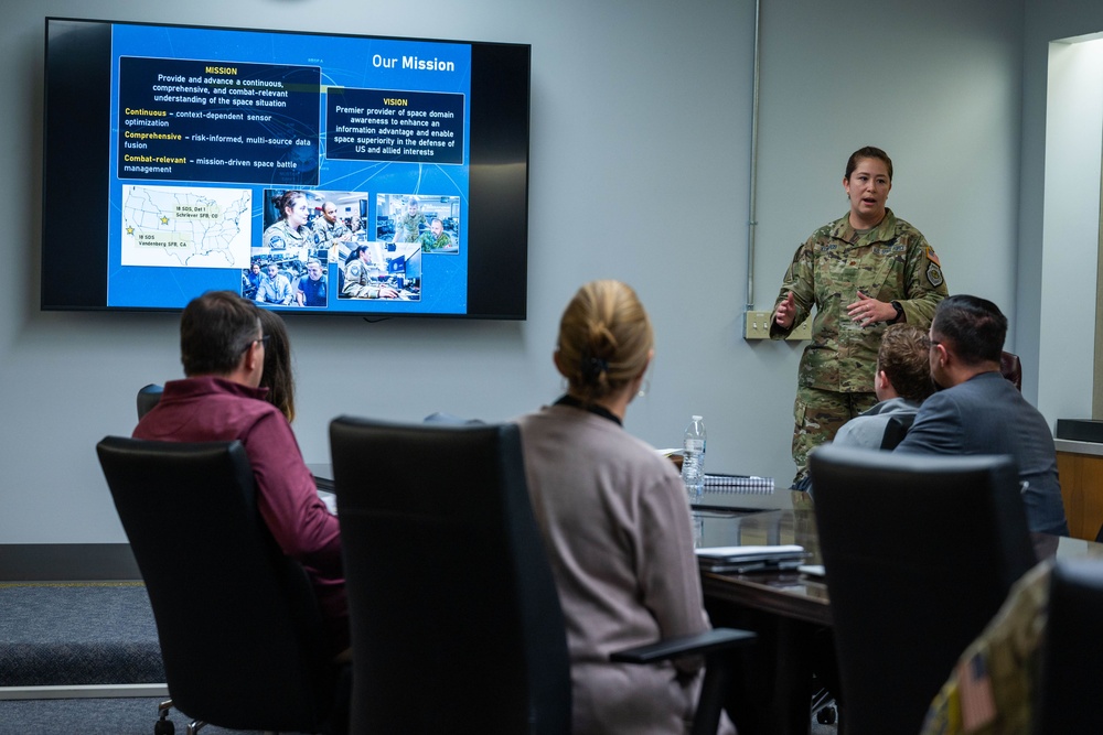 Congressional Fellowship Group Visits Space Delta 2’s 18th Space Defense Squadron