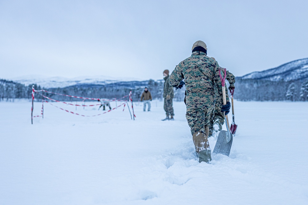 CLB-6 Participates in Polar Plunge as Part of Extreme Cold Weather Training Course