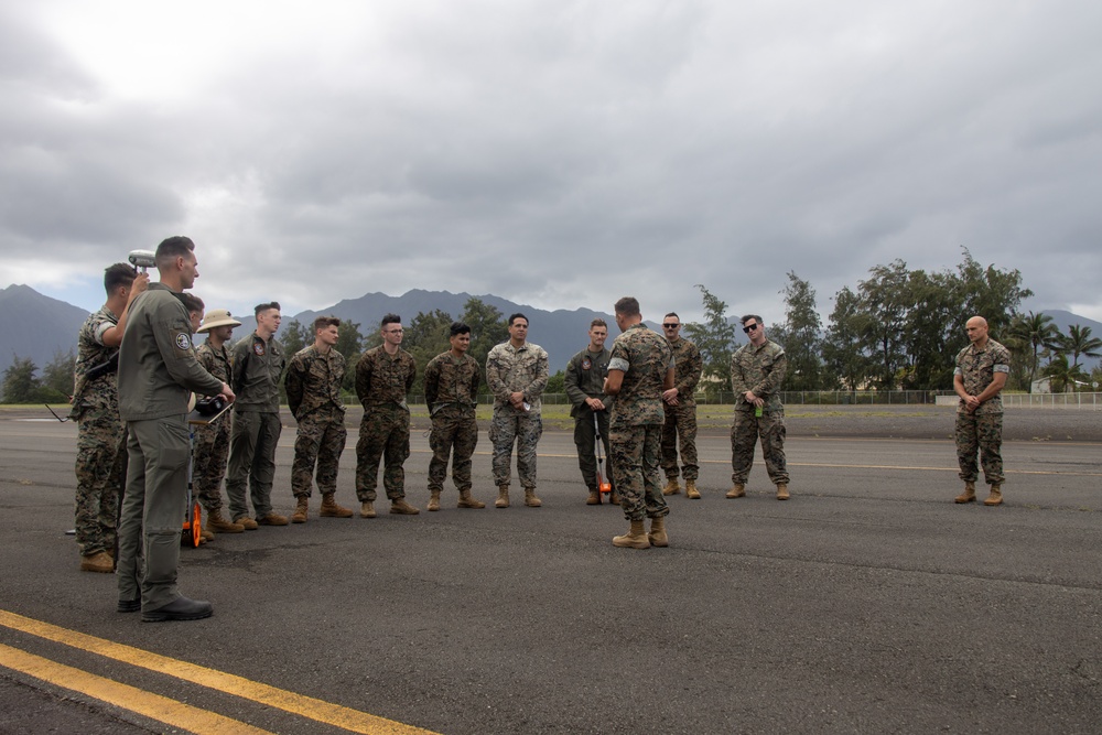 DVIDS - Images - MWSS-174 Conducts LZ Survey [Image 3 of 15]