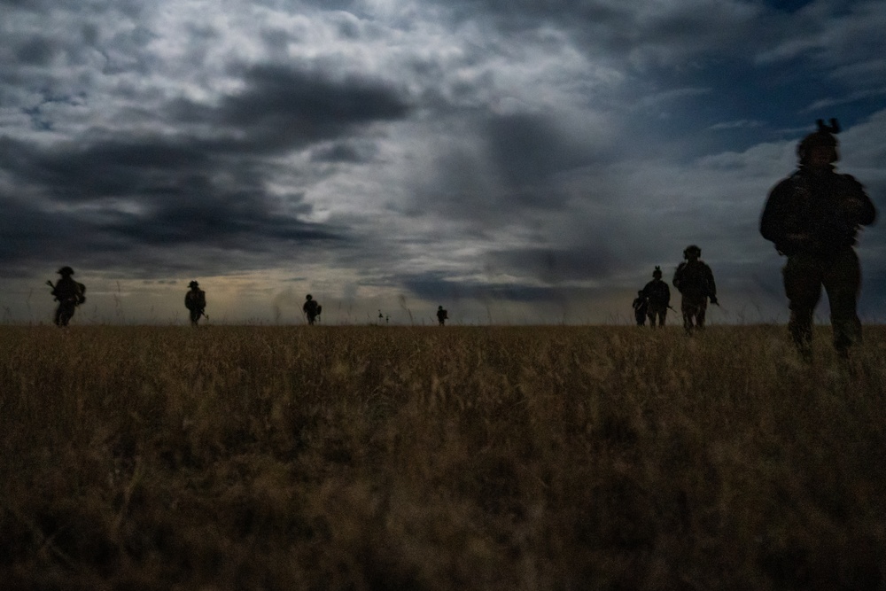 Empowered and professional: Steadfast Line enablers team up to sharpen Air Commando fieldcraft at Cannon AFB