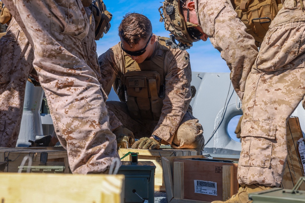 DVIDS - Images - 15th MEU Marines Conduct Small Caliber Action Team ...